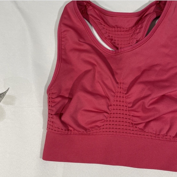 NWT Sweaty Betty [ Small ] Stamina Sports Bra‎ in Tayberry Pink - Picture 4 of 10